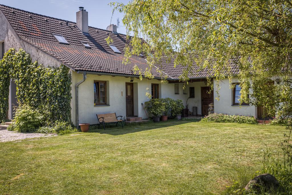 Penzion U Dracice Hotel Nová Bystřice Екстериор снимка